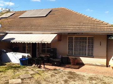 2 Bedroom Garden Flat