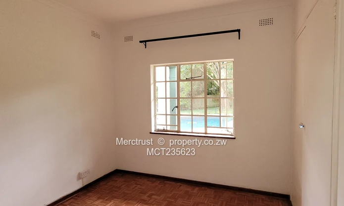 Charming family home, zoned 1B (iii) mixed commercial! (Sole Mandate)