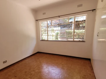 2 Bedroom Garden Flat