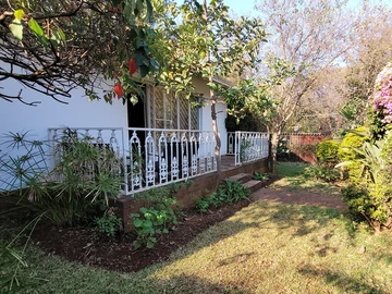 2 Bedroom Garden Flat