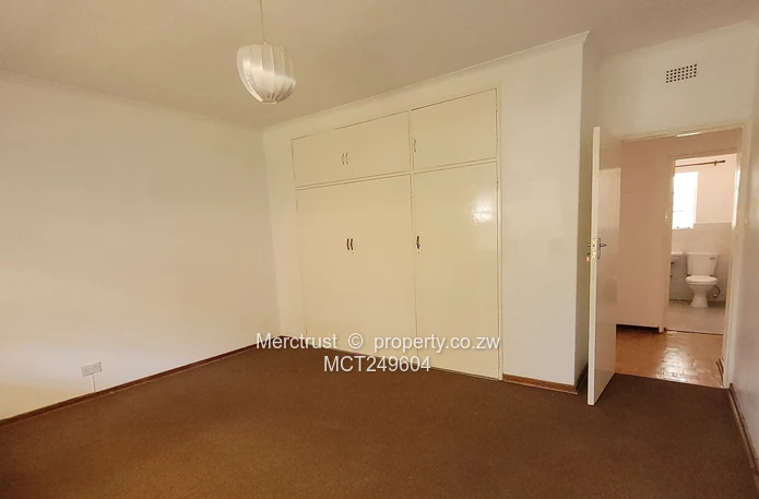 Newly renovated simplex garden flat! (Sole Mandate)