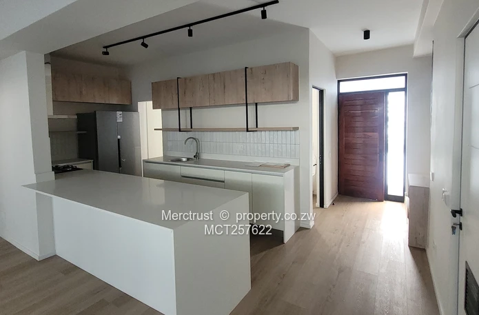 Brand new luxury duplex apartment! (Sole Mandate)