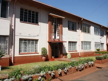Flat & Apartment