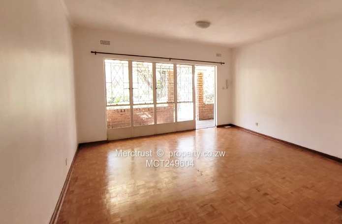 Newly renovated simplex garden flat! (Sole Mandate)