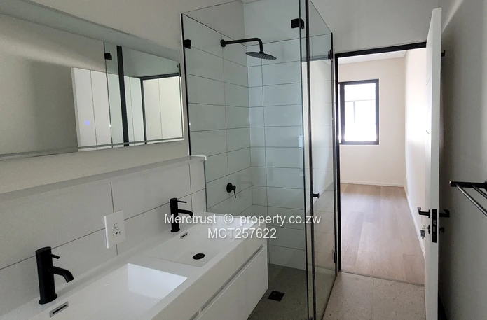 Brand new luxury duplex apartment! (Sole Mandate)