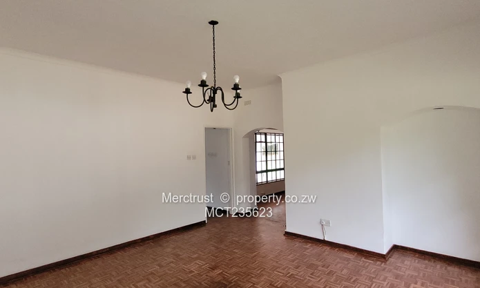 Charming family home, zoned 1B (iii) mixed commercial! (Sole Mandate)