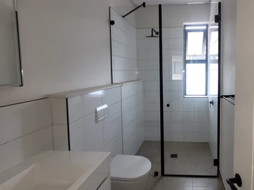 3 Bedroom Garden Flat