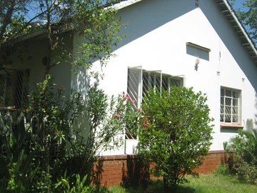 2 Bedroom Garden Flat