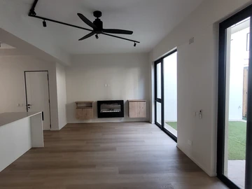3 Bedroom Garden Flat