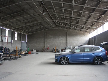 Warehouse & Factory