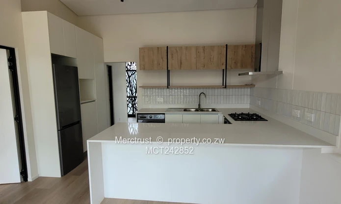 Stunning executive apartment! (Sole Mandate)